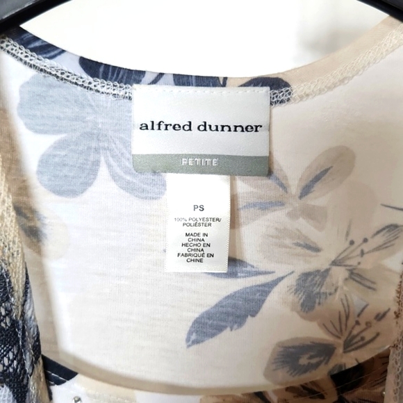 Alfred Dunner Petite 3/4 sleeve Blue and Floral Blouse Size-PS New witho… - Picture 2 of 8